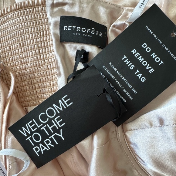 RETROFETE Cosmo Dress in Dusty Peach Satin Mini Cocktail - Picture 7 of 8